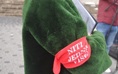 Uličnom akcijom Fondacije CURE povodom Međunarodnog dana borbe protiv nasilja nad ženama i djevojčicama počela Globalna kampanja 16 dana aktivizma!